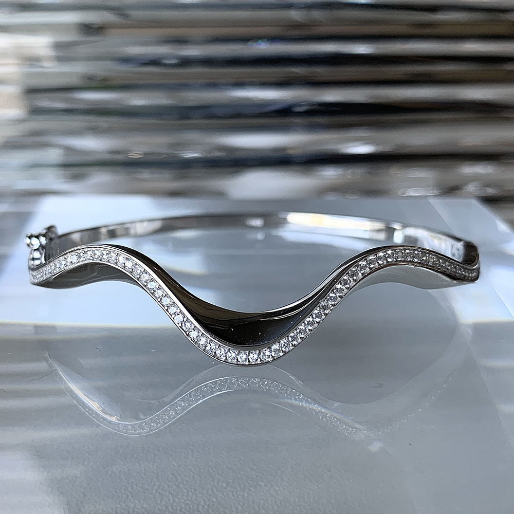 Bracelet géométrique grande vague en argent sterling