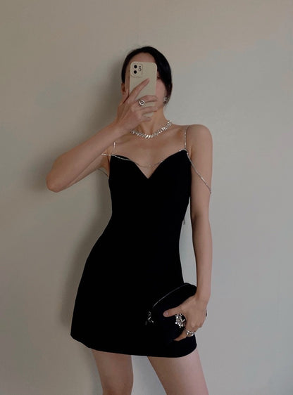 Robe à bretelles robe haut de gamme jupe fête petite robe noire